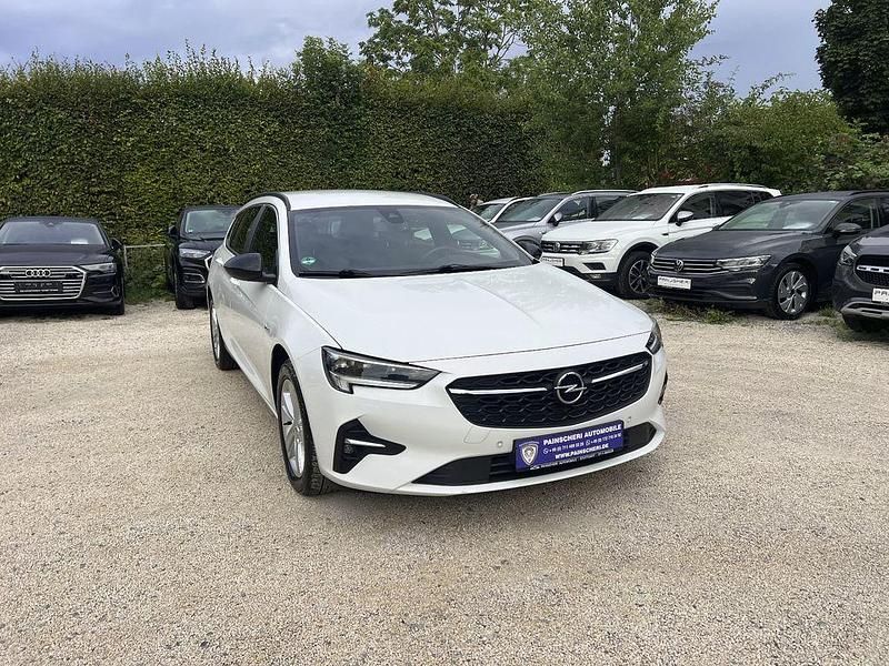 Schneeweiss/olympic Gebraucht 2021 Opel Insignia Business Edition Kombi | 14.899 € (Superpreis) - Bild 1/4