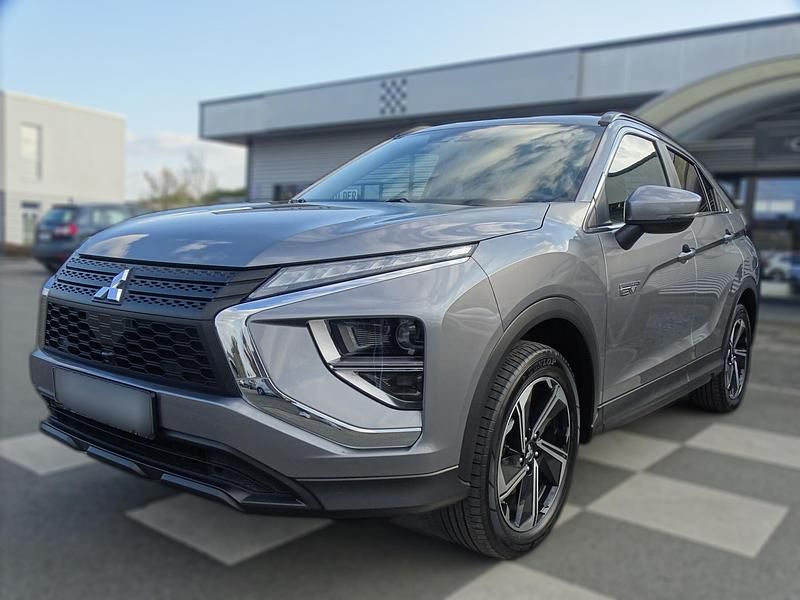 Gebraucht Mitsubishi Eclipse Cross 98 PS (72 kW) 2022 Metallic SUV