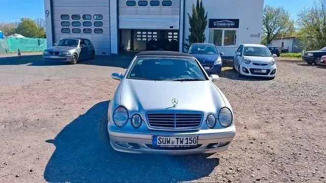 Gebraucht Mercedes CLK200 Elegance 163 PS (119 kW) 2000 Silber Cabrio