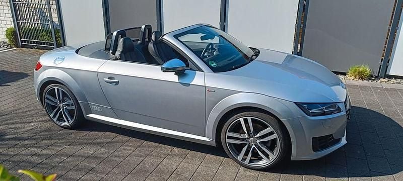 Gebraucht Audi TT Roadster Sport 230 PS (169 kW) 2016 Silber Cabrio