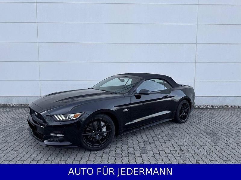 Gebraucht Ford Mustang GT Convertible 421 PS (309 kW) 2016 Schwarz Cabrio