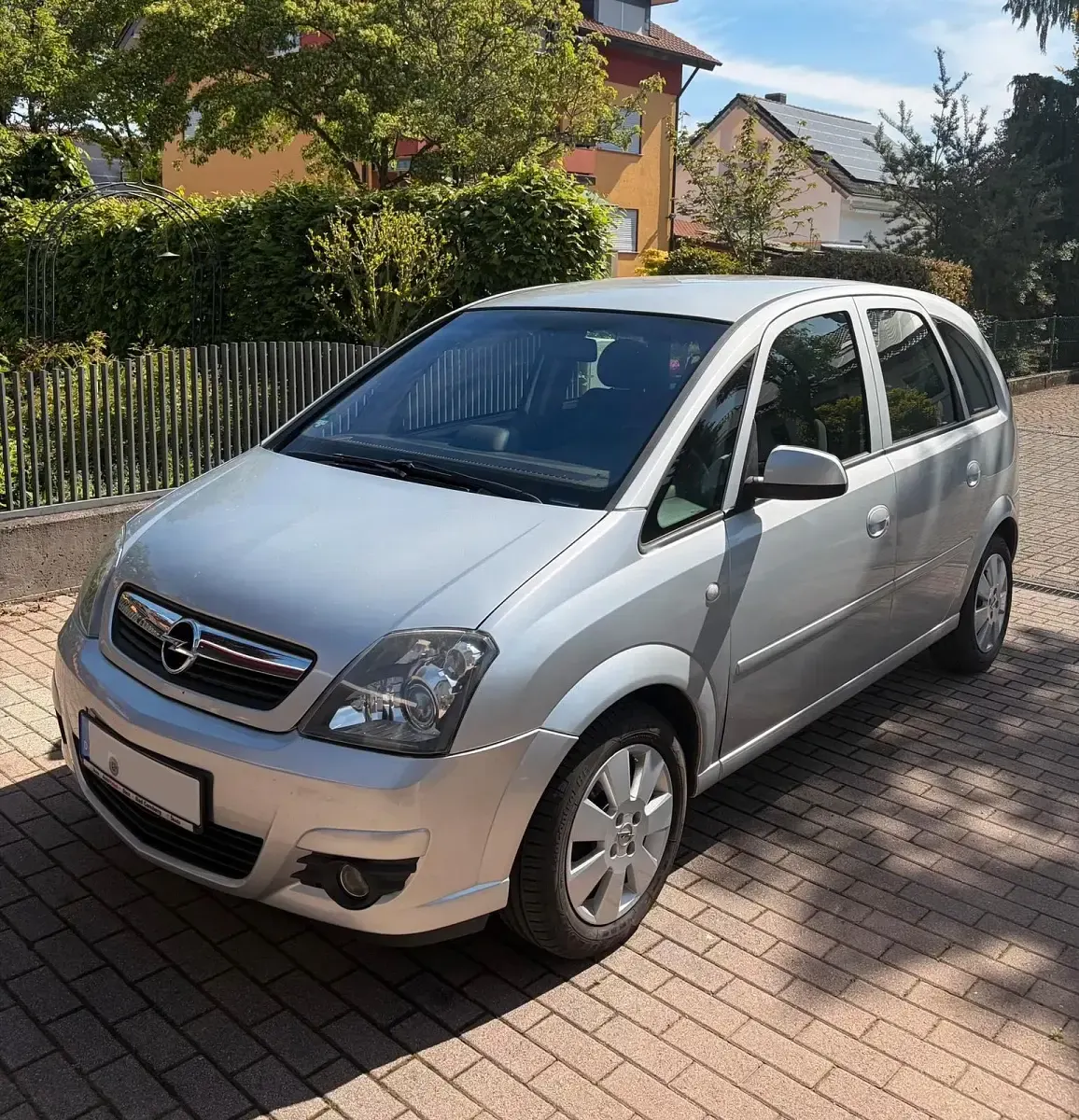 Używany Opel Meriva 105 KM (77 kW) 2009 Srebrny Minivan