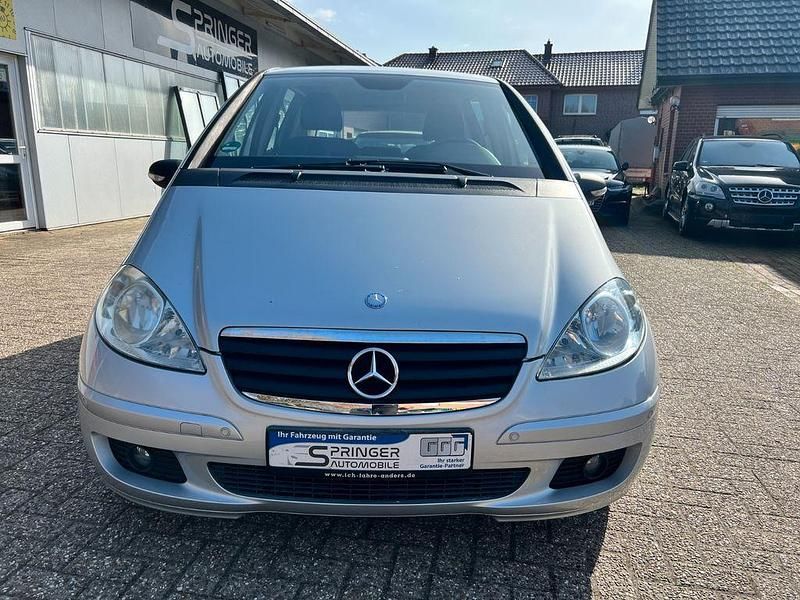 Gebraucht Mercedes A180 109 PS (80 kW) 2006 Silber Limousine