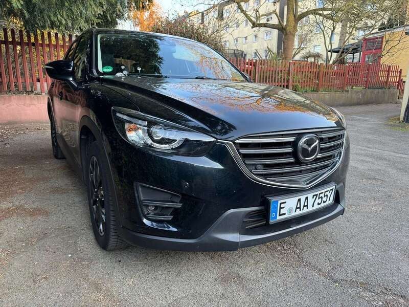 Schwarz Gebraucht 2016 Mazda CX-5 Nakama Intense SUV | 14.100 € (Etwas zu teuer) - Bild 1/4