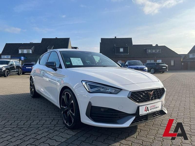 Gebraucht Cupra Leon VZ3 300 PS (220 kW) 2023 Weiss Limousine