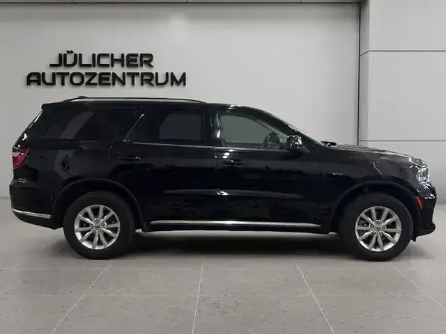 Gebraucht Dodge Durango 299 PS (219 kW) 2022 Schwarz SUV