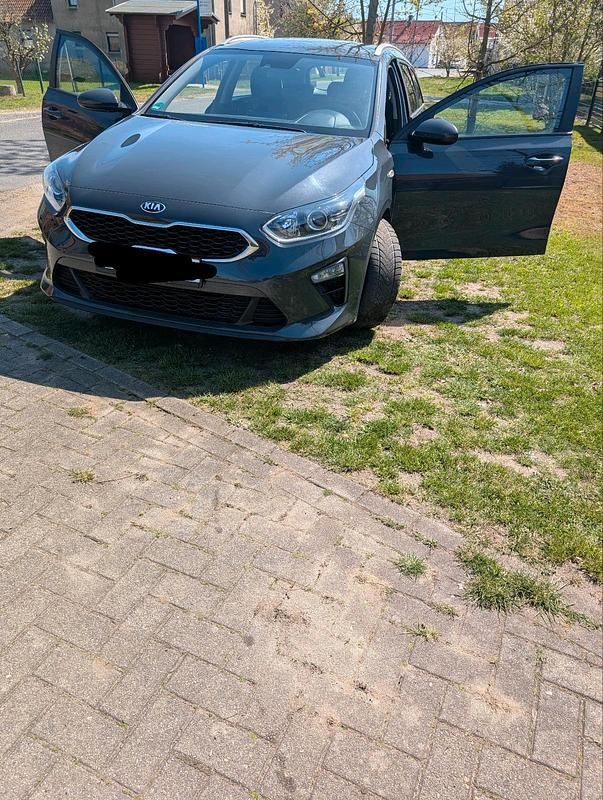 Gebraucht Kia Ceed Sportswagon 160 PS (117 kW) 2021 Grau Kombi