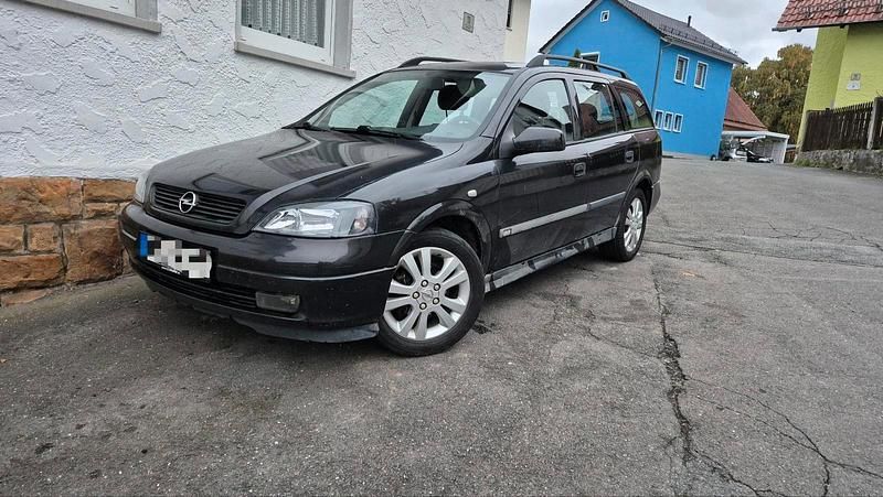 Schwarz Gebraucht 1999 Opel Astra Kombi | 2.222 € (Fairer Preis) - Bild 1/1