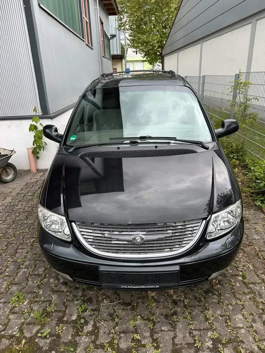Brugt Chrysler Voyager 174 HK (127 kW) 2002 Sort MPV