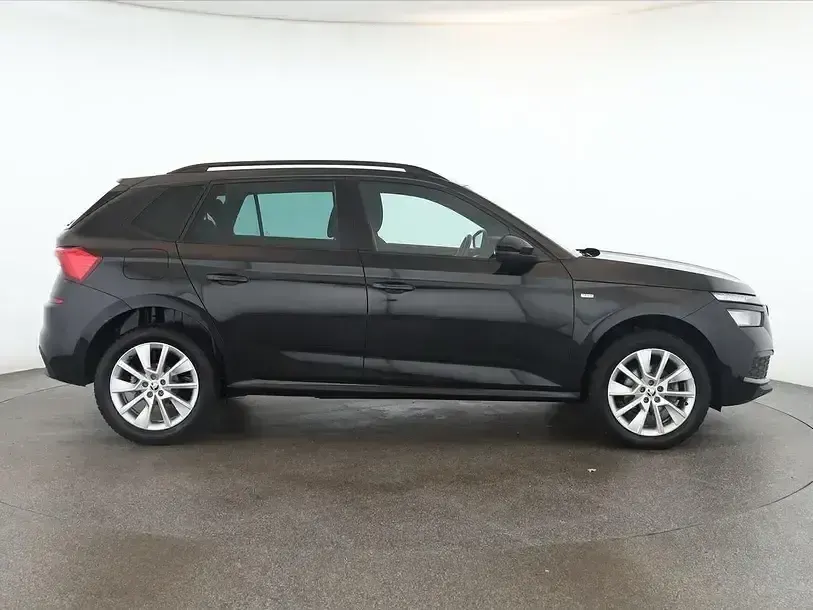 Gebraucht Skoda Kamiq Tour 110 PS (80 kW) 2024 Blackmagic perleffekt SUV