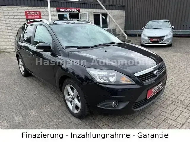 Usata Ford Focus Style 101 CV (74 kW) 2010 Nero Station wagon