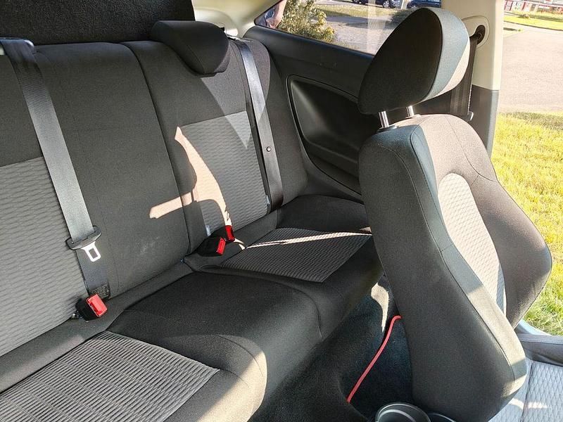 Gebraucht Seat Ibiza SC Style 105 PS (77 kW) 2011 Blau Kleinwagen