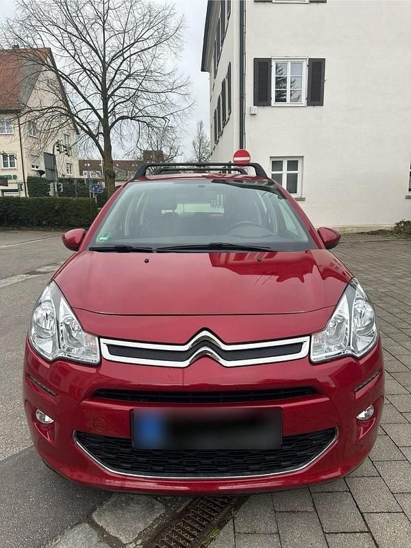 Gebraucht Citroën C3 Exclusive 82 PS (60 kW) 2016 Rot Kleinwagen