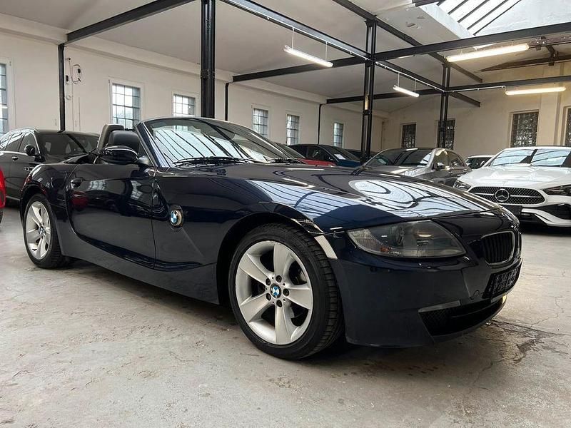 Blau Gebraucht 2007 BMW Z4 Cabrio | 8.870 € (Guter Preis) - Bild 1/4