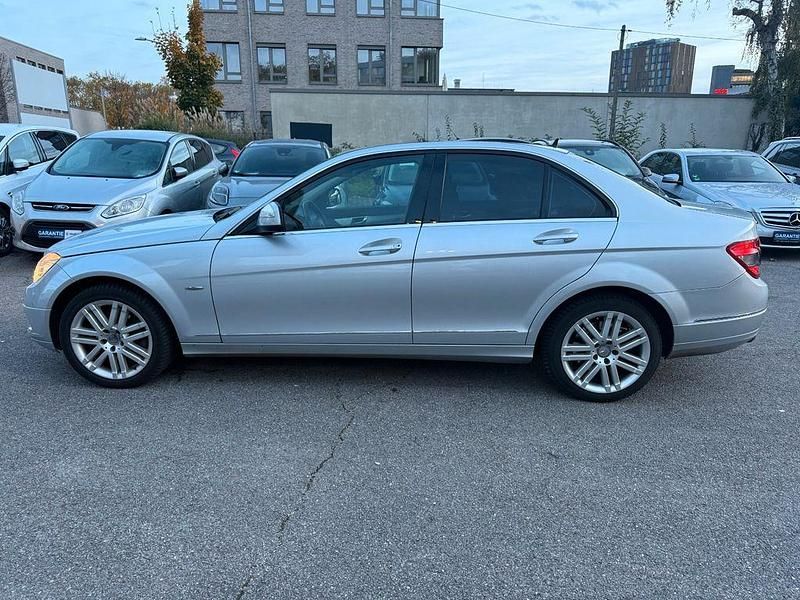Gebraucht Mercedes C200 184 PS (135 kW) 2008 Iridiumsilber Limousine