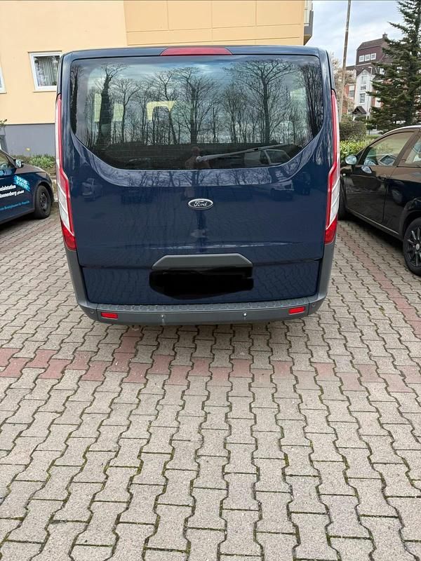 Second-hand Ford Transit 125 CP (91 kW) 2014 Albastru Monovolum