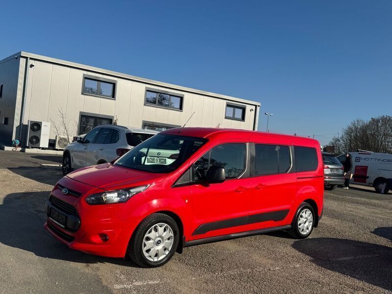 Rot Gebraucht 2015 Ford Grand Tourneo Connect Trend Van / Kleinbus | 8.990 € - Bild 1/4