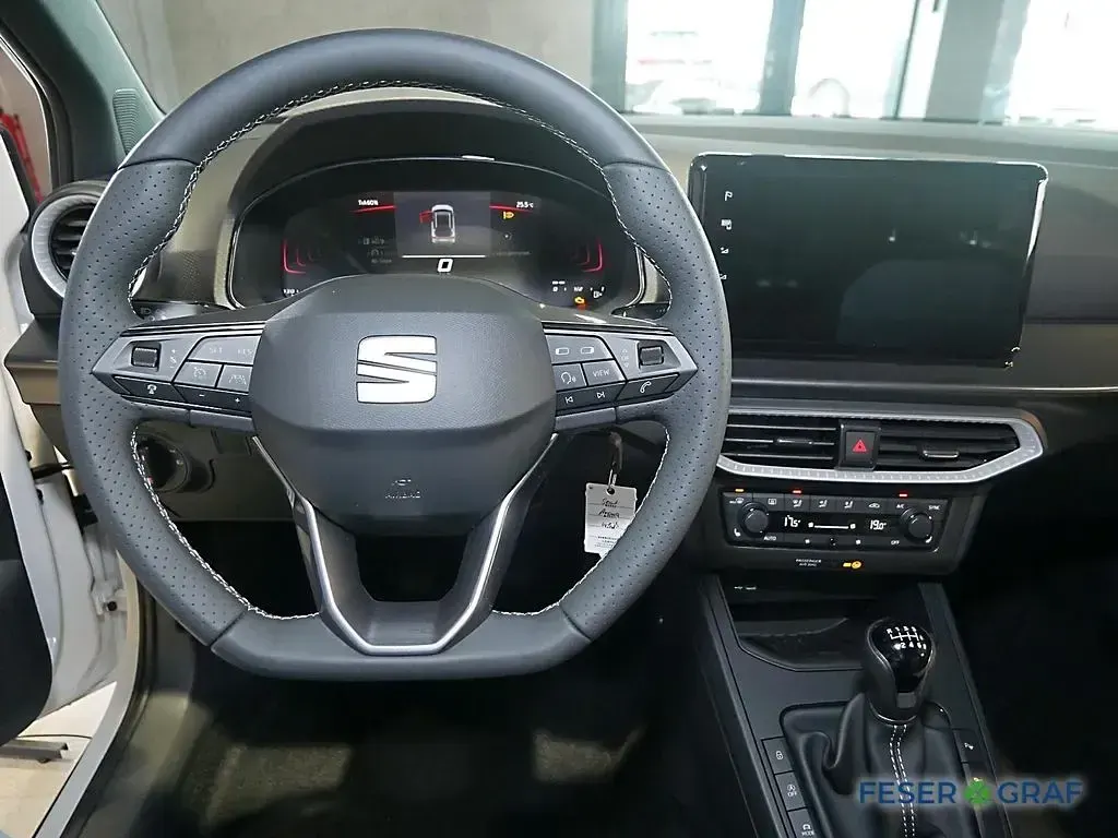 Neu Seat Arona FR 117 PS (86 kW) 2026 Weiß SUV