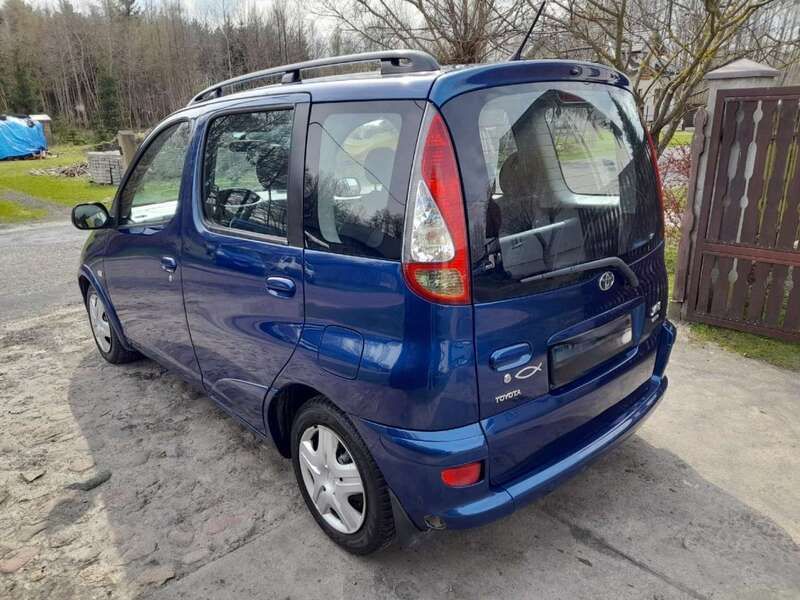 Toyota Yaris Verso Gebraucht