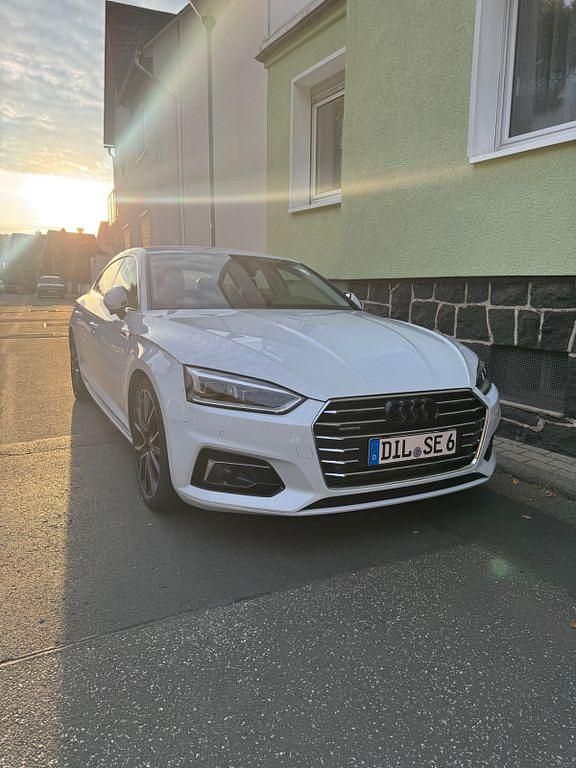 Gebraucht Audi A5 Sportback Design 218 PS (160 kW) 2017 Weiß Kleinwagen