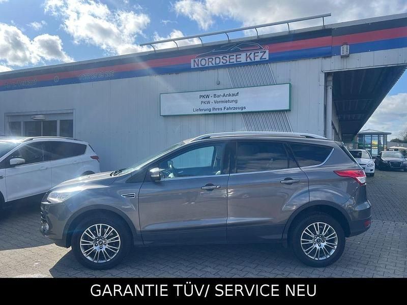 Gebraucht Ford Kuga Titanium 140 PS (102 kW) 2013 Grau SUV