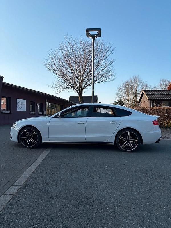 Gebraucht Audi A5 S-Line 245 PS (180 kW) 2014 Weiß Coupé