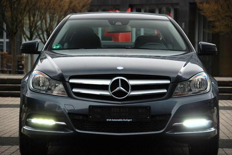 Gebraucht Mercedes C180 156 PS (114 kW) 2012 Grau Coupé