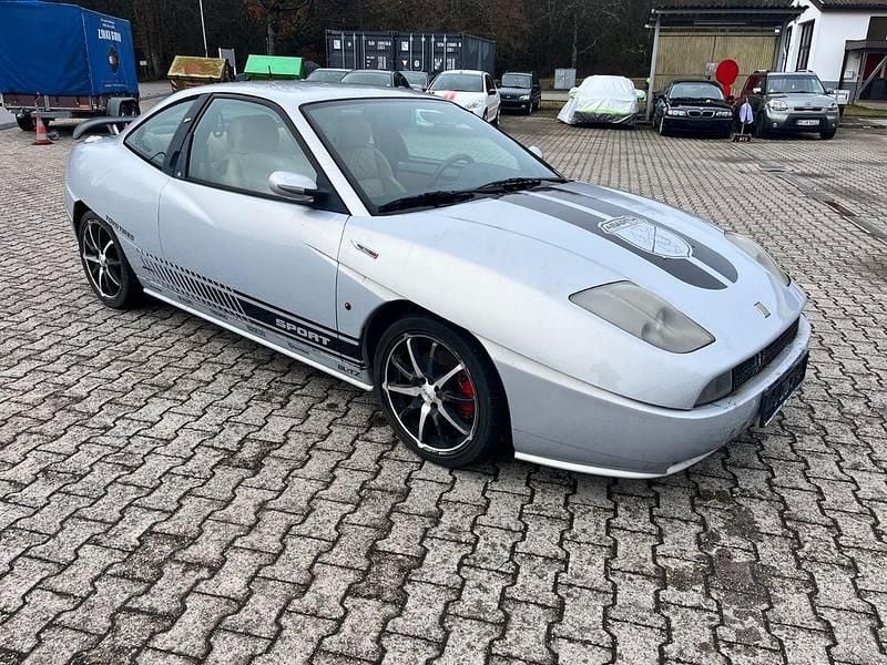Gebraucht Fiat Coupé 131 PS (96 kW) 2000 Silber Coupé