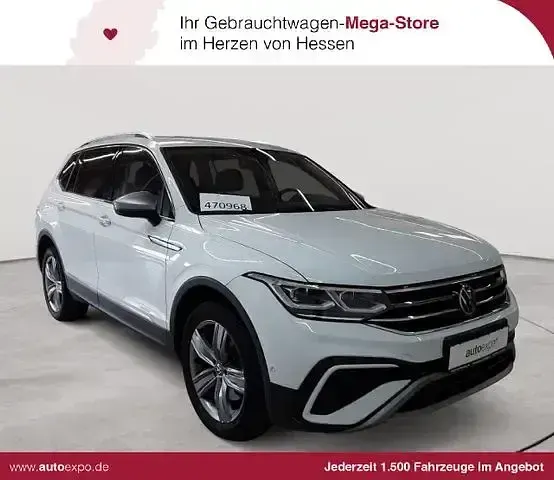 Gebraucht VW Tiguan Allspace Elegance 200 PS (147 kW) 2022 SUV