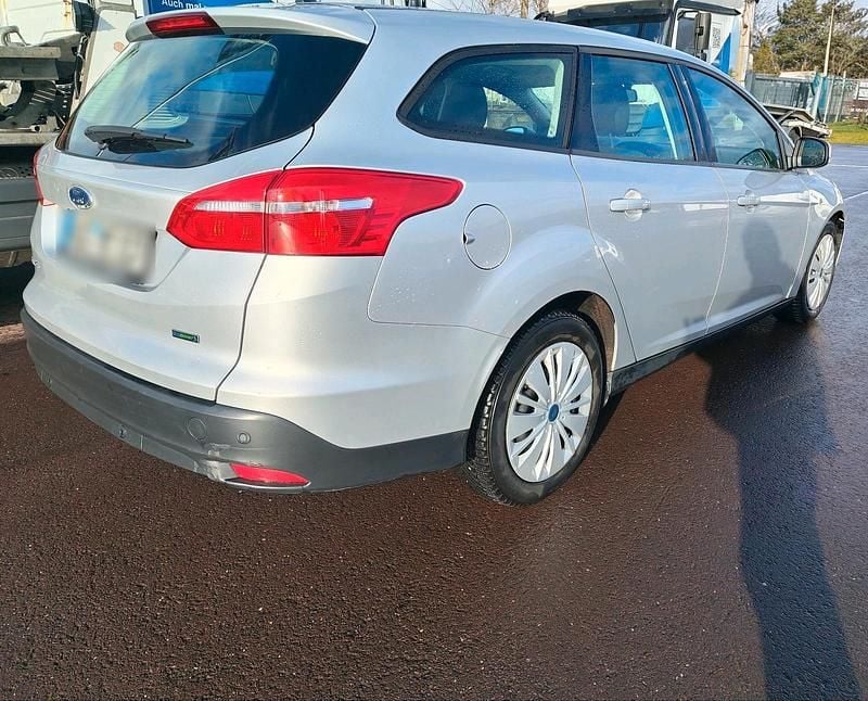 Gebraucht Ford Focus 101 PS (74 kW) 2017 Kombi