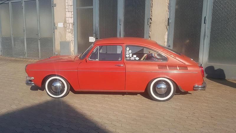 Rot Gebraucht 1972 VW Type 3 Coupé | 12.900 € - Bild 1/4