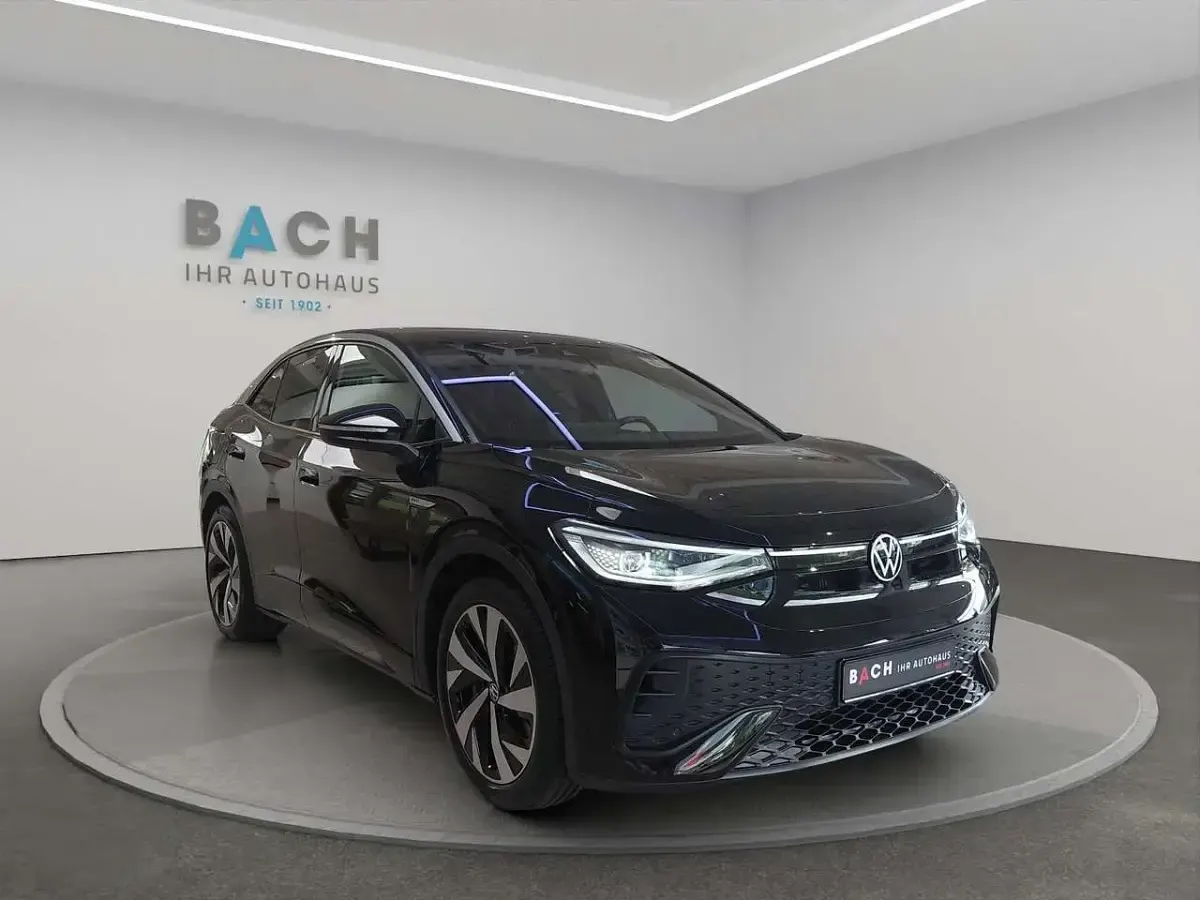Gebraucht VW ID.5 Pro 127 kW (174 PS) 2024 Grenadillschwarz metallic SUV