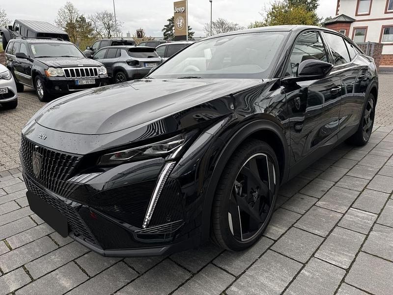 Gebraucht Peugeot 408 GT 224 PS (164 kW) 2023 Lackierung schwarz perla nera/ SUV