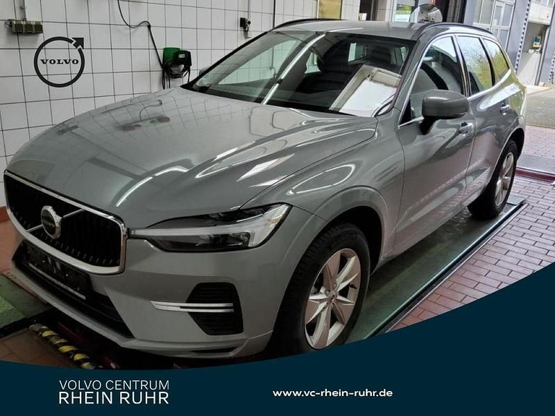 Gebraucht Volvo XC60 Core 197 PS (144 kW) 2024 Vapour grey / metallic SUV