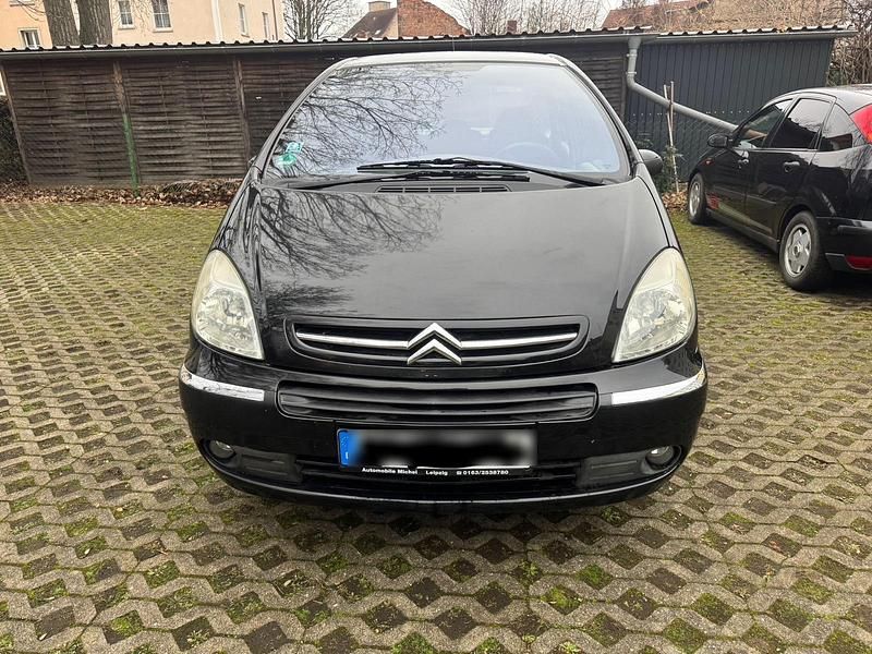 Schwarz Gebraucht 2005 Citroën Xsara Picasso Van / Kleinbus | 1.700 € (Fairer Preis) - Bild 1/4