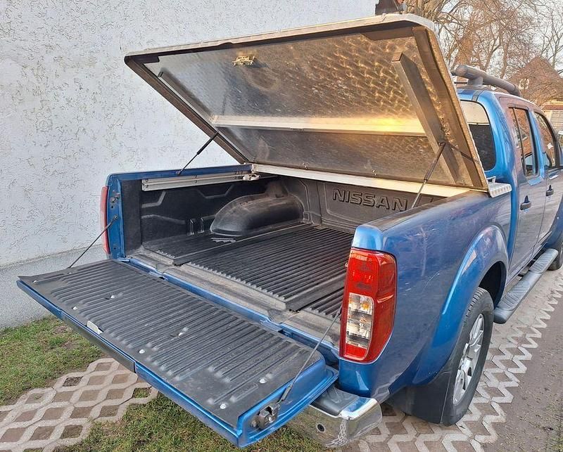 Gebraucht Nissan Navara 231 PS (169 kW) 2012 Blau Pickup