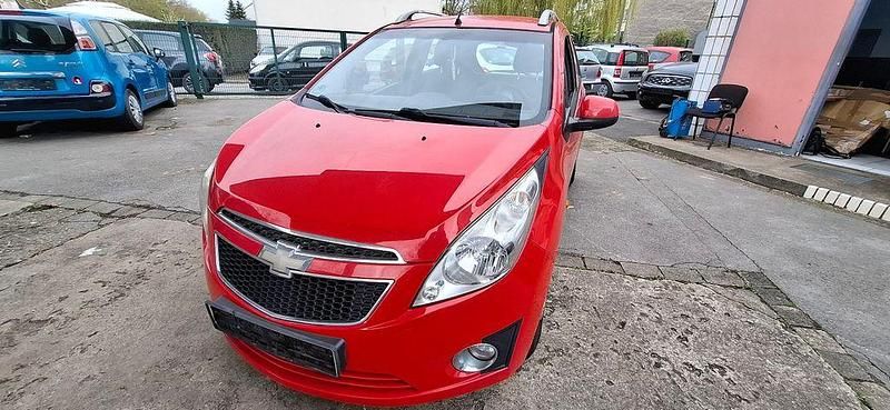 Gebraucht Chevrolet Spark LS 82 PS (60 kW) 2012 Rot Kleinwagen
