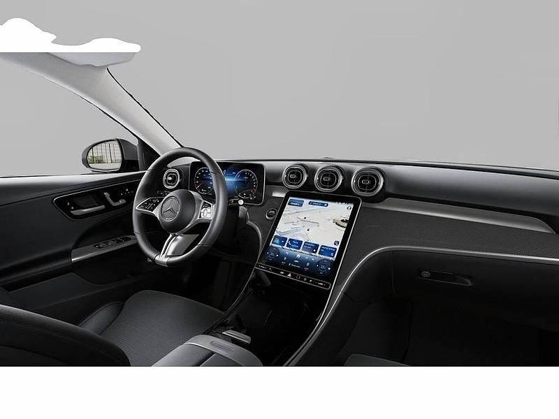 Gebraucht Mercedes C300 204 PS (150 kW) 2025 Grau Kombi