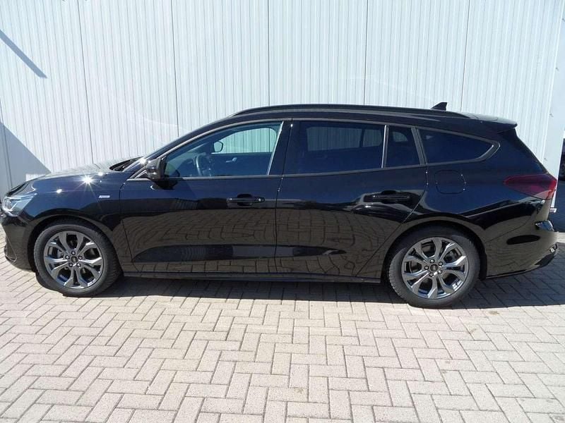Gebraucht Ford Focus ST-Line X 155 PS (114 kW) 2024 Obsidianschwarz Kombi