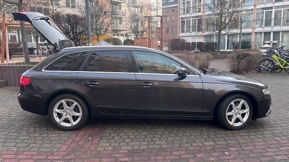 Gebraucht Audi A4 Ambition 120 PS (88 kW) 2010 Schwarz Kombi