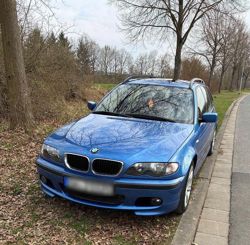 Second-hand BMW 318 Performance 143 CP (105 kW) 2005 Albastru Break