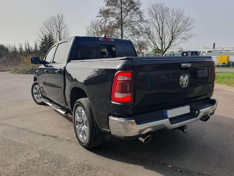 Gebraucht RAM 1500 401 PS (294 kW) 2020 Schwarz Pickup