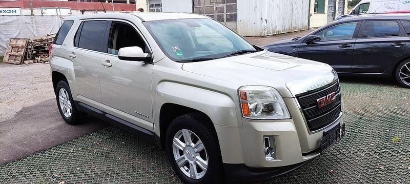 Beige Gebraucht 2014 GMC Terrain SUV | 5.400 € - Bild 1/4