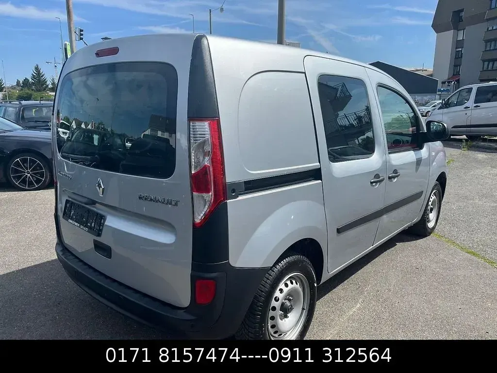 Gebraucht Renault Kangoo LIMITED 116 PS (85 kW) 2021 Silber Van / Kleinbus