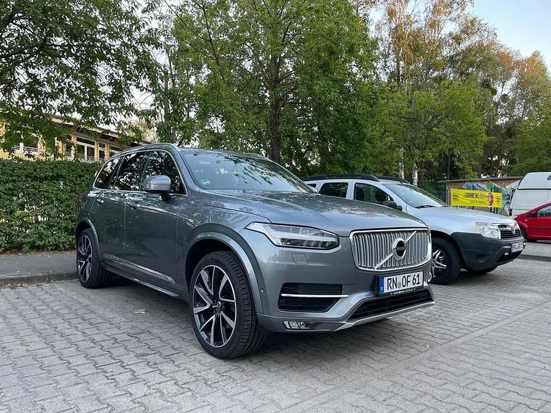 Blau Gebraucht 2018 Volvo XC90 Inscription SUV | 35.200 € (Fairer Preis) - Bild 1/4