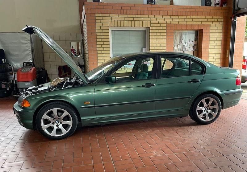 Gebraucht BMW 316 105 PS (77 kW) 1999 Grün Limousine