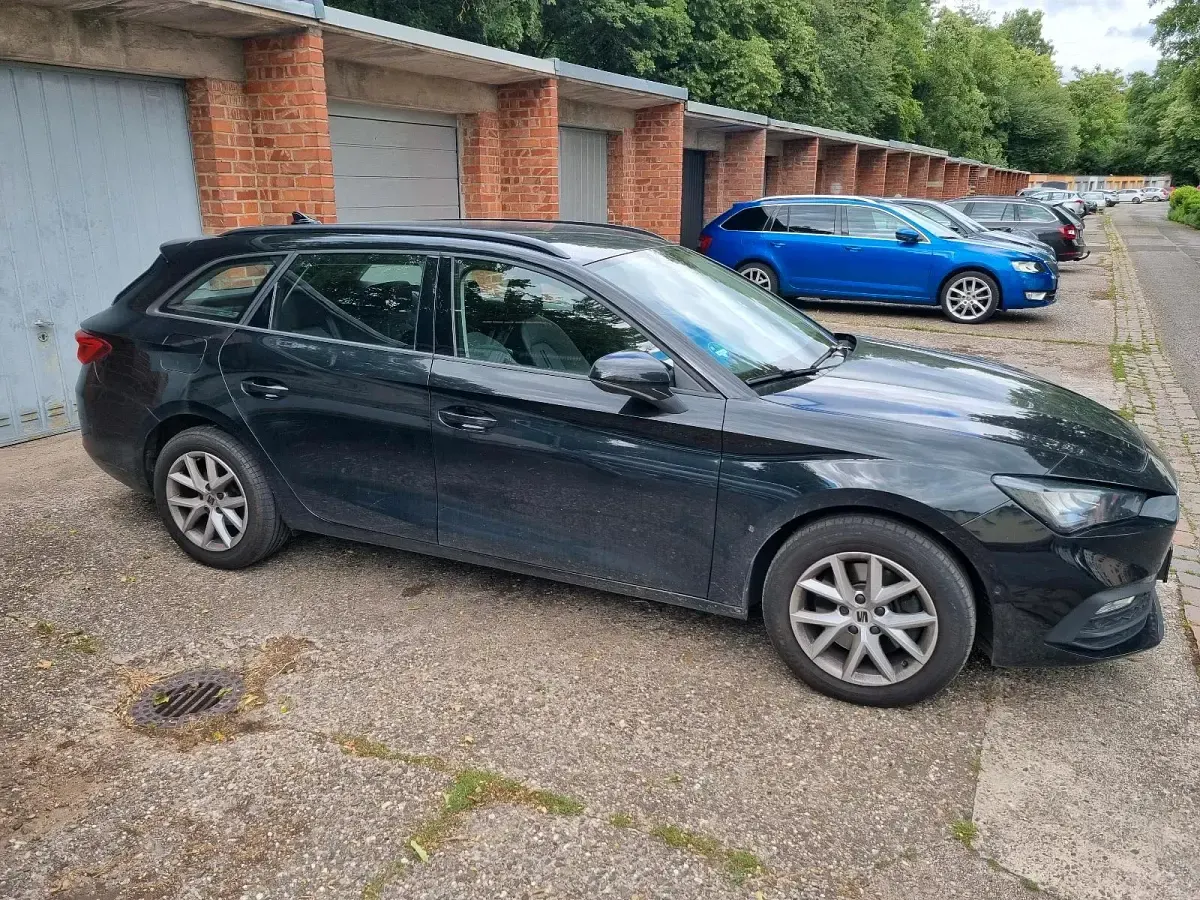 Gebraucht Seat Leon 150 PS (110 kW) 2021 Schwarz Kombi