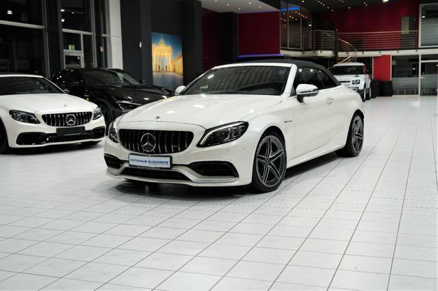 Diamantweiss metalliclack Gebraucht 2020 Mercedes C63 AMG AMG Cabrio | 57.980 € (Superpreis) - Bild 1/4