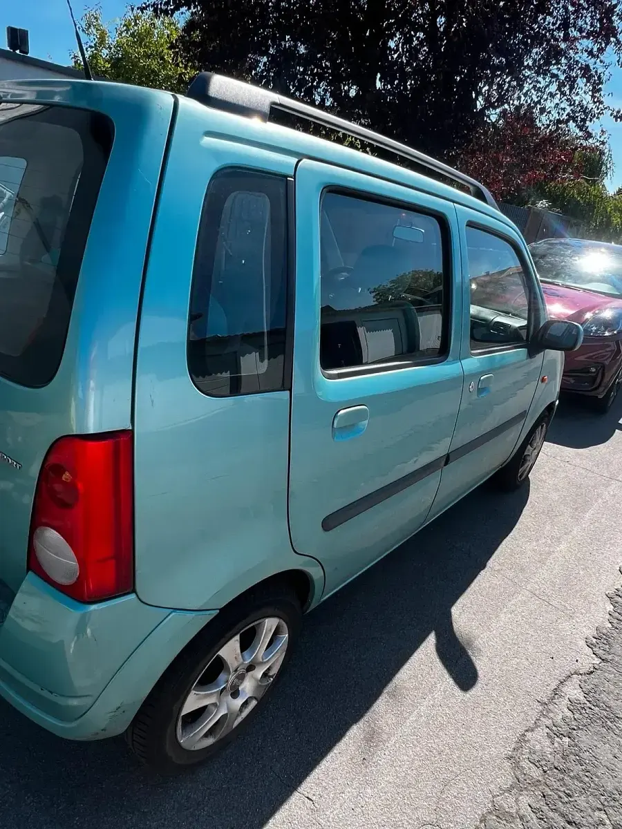 Gebraucht Opel Agila 80 PS (58 kW) 2006 Blau Kleinwagen