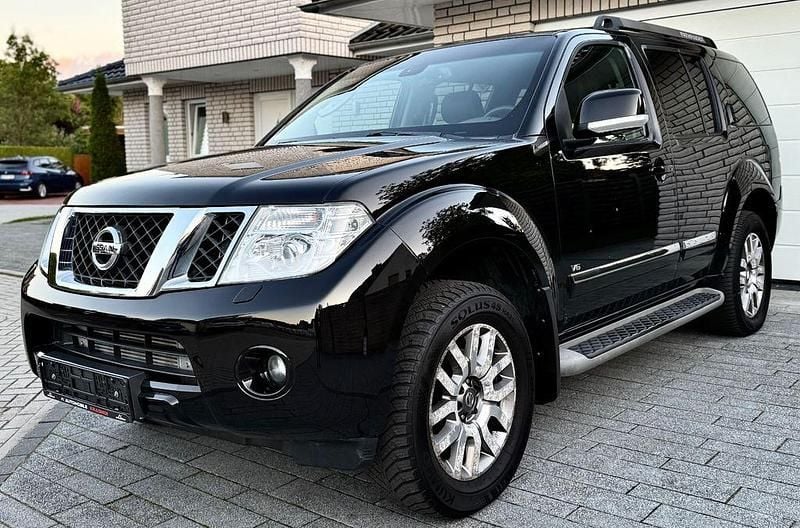 Schwarz Gebraucht 2013 Nissan Pathfinder SUV | 11.499 € (Superpreis) - Bild 1/4
